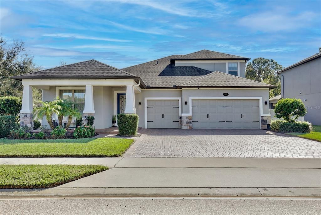 最近租的: $3,650 (4 贝兹, 3 浴室, 2955 平方英尺)