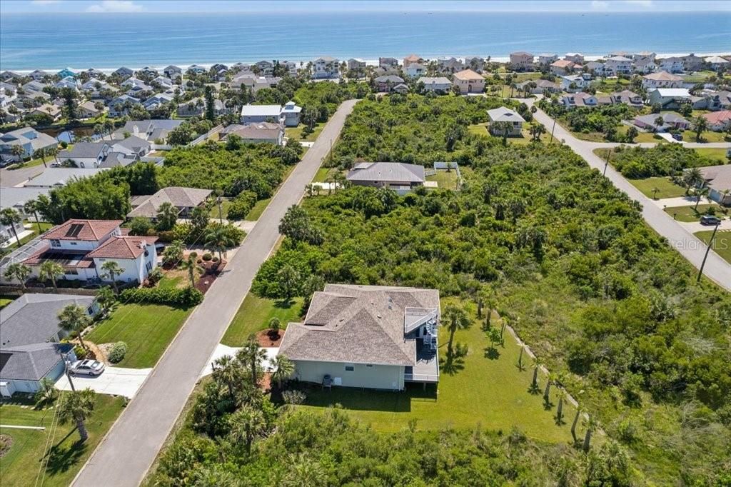 待售: $198,500 (0.23 acres)