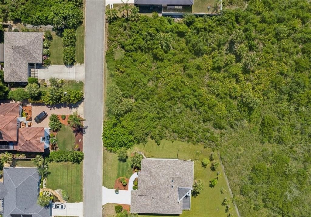 待售: $198,500 (0.23 acres)