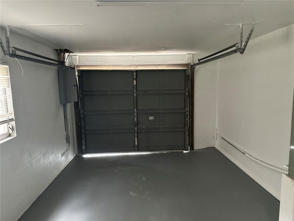 For Rent: $1,399 (4 beds, 3 baths, 1364 Square Feet)