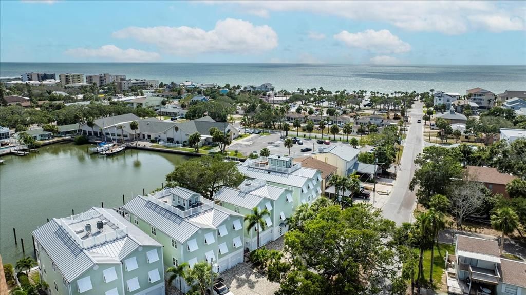 En Venta: $1,199,999 (2 camas, 2 baños, 2367 Pies cuadrados)