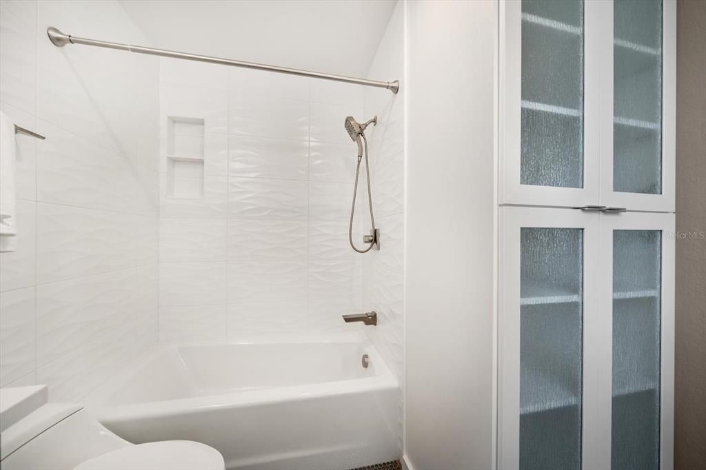 En Venta: $1,199,999 (2 camas, 2 baños, 2367 Pies cuadrados)