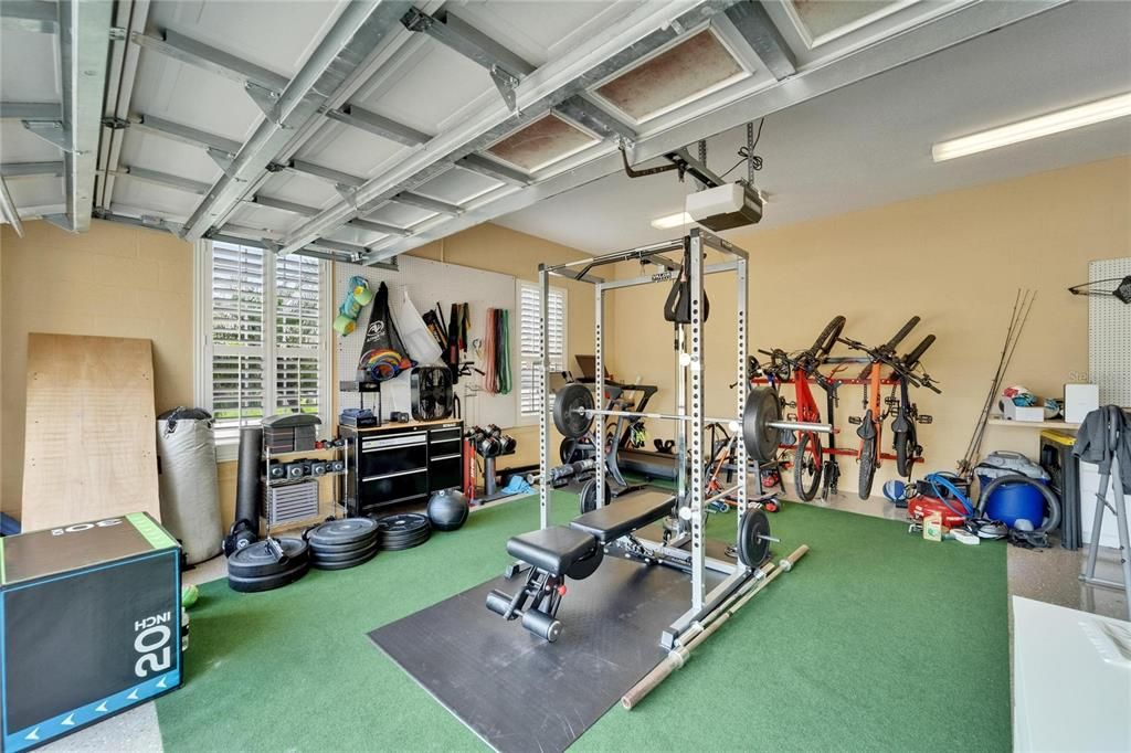 For Sale: $629,000 (4 beds, 2 baths, 2633 Square Feet)