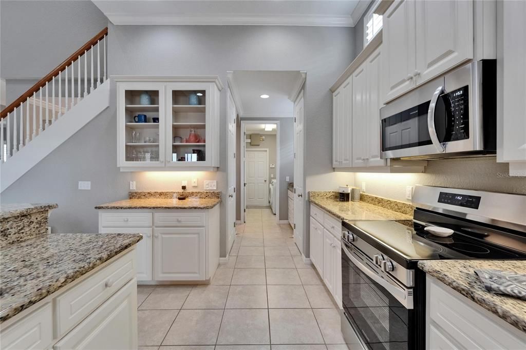 For Sale: $629,000 (4 beds, 2 baths, 2633 Square Feet)