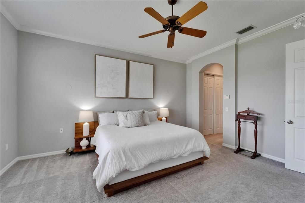 For Sale: $629,000 (4 beds, 2 baths, 2633 Square Feet)