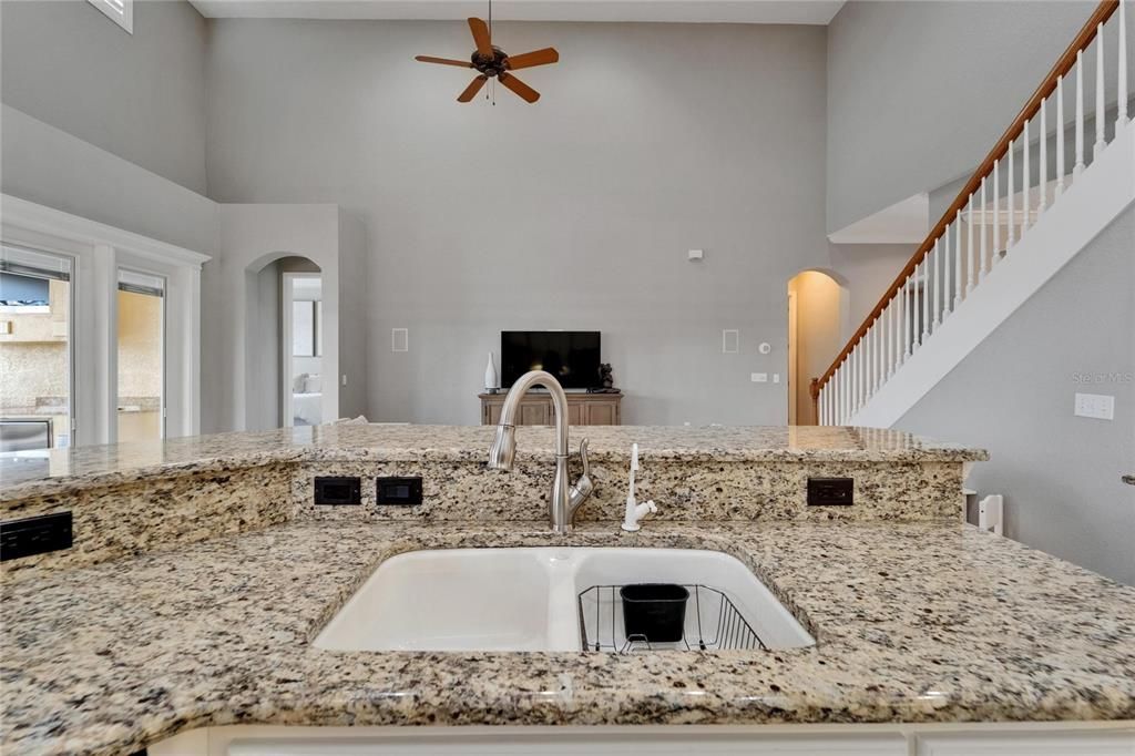 For Sale: $629,000 (4 beds, 2 baths, 2633 Square Feet)