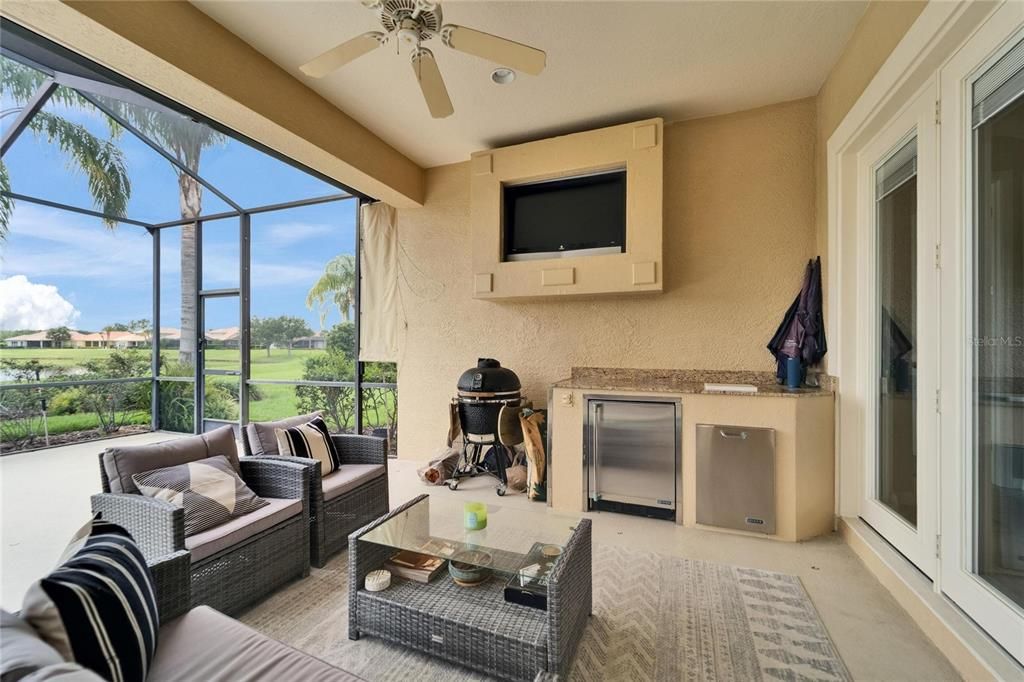 For Sale: $629,000 (4 beds, 2 baths, 2633 Square Feet)