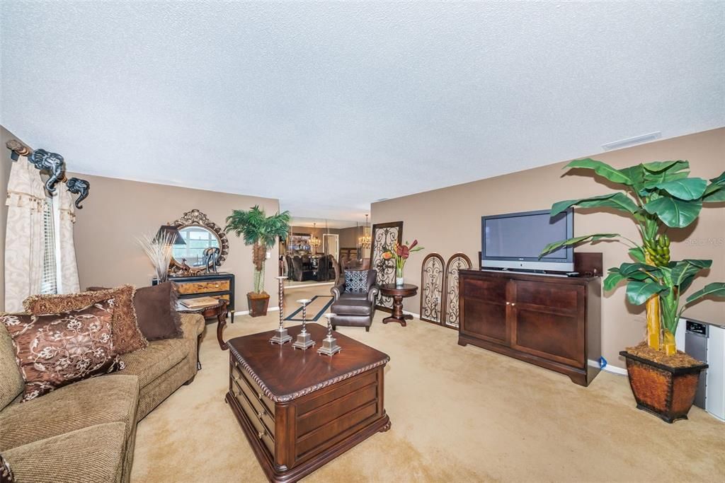 На продажу: $450,000 (2 спален, 2 ванн, 1565 Квадратных фут)