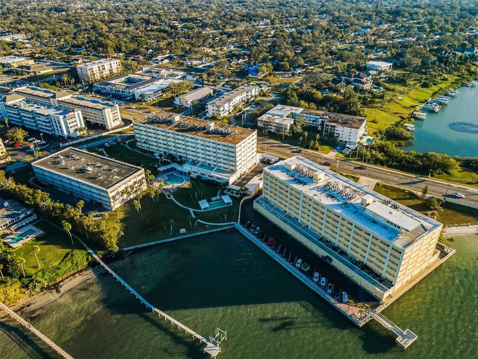 На продажу: $450,000 (2 спален, 2 ванн, 1565 Квадратных фут)