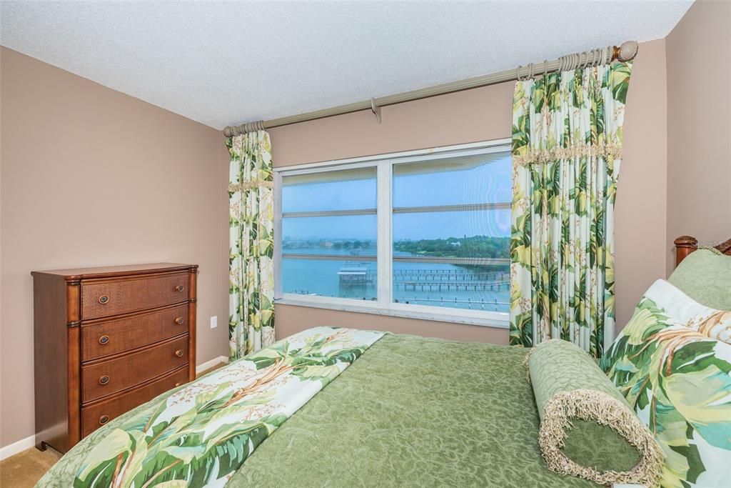 На продажу: $450,000 (2 спален, 2 ванн, 1565 Квадратных фут)