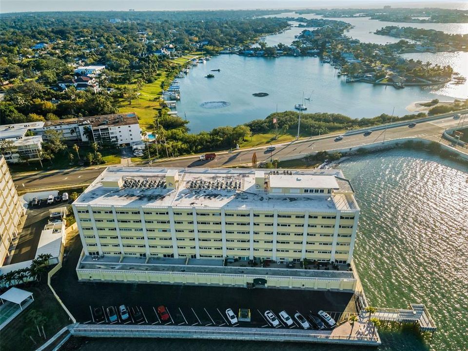 На продажу: $450,000 (2 спален, 2 ванн, 1565 Квадратных фут)