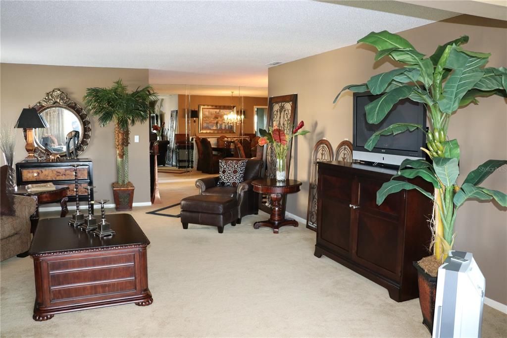 На продажу: $450,000 (2 спален, 2 ванн, 1565 Квадратных фут)