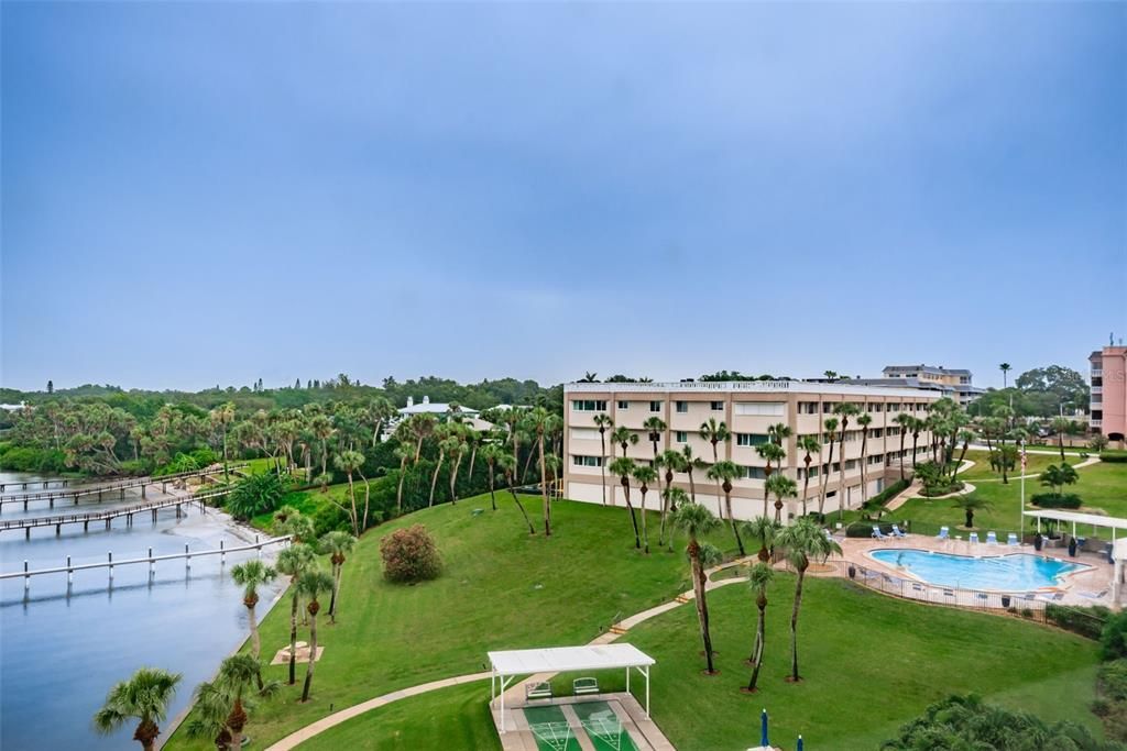 На продажу: $450,000 (2 спален, 2 ванн, 1565 Квадратных фут)