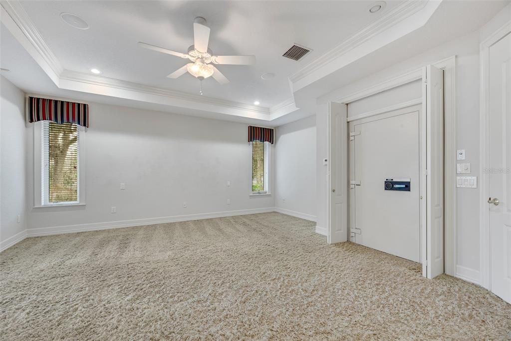 待售: $1,990,000 (6 贝兹, 6 浴室, 8173 平方英尺)