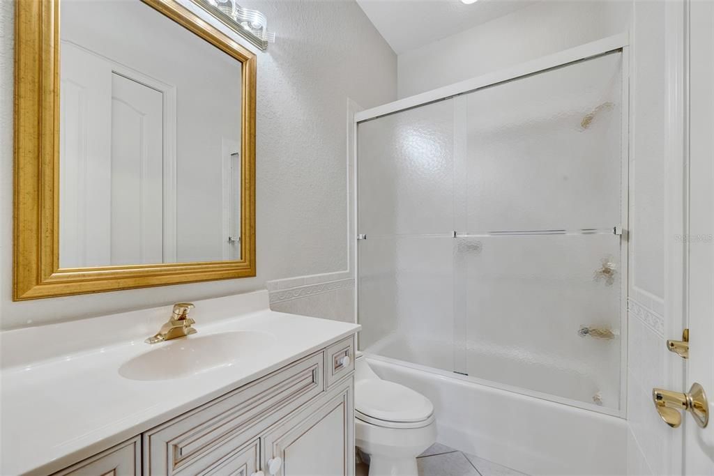 待售: $1,990,000 (6 贝兹, 6 浴室, 8173 平方英尺)