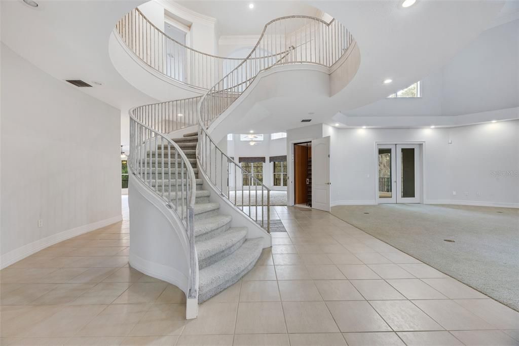 待售: $1,990,000 (6 贝兹, 6 浴室, 8173 平方英尺)