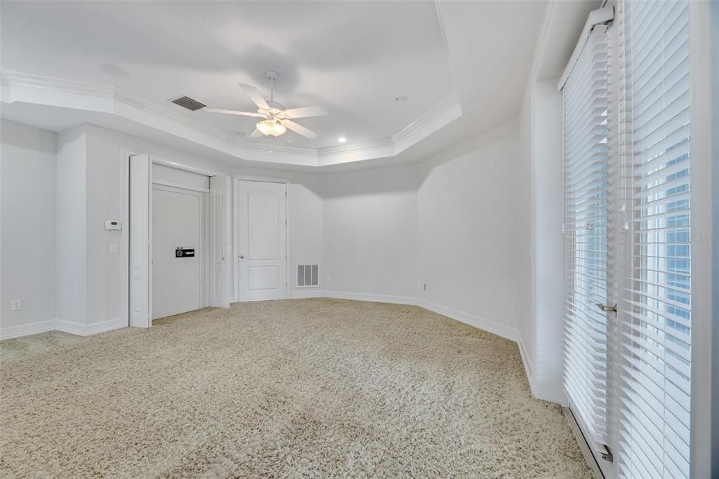 待售: $1,990,000 (6 贝兹, 6 浴室, 8173 平方英尺)