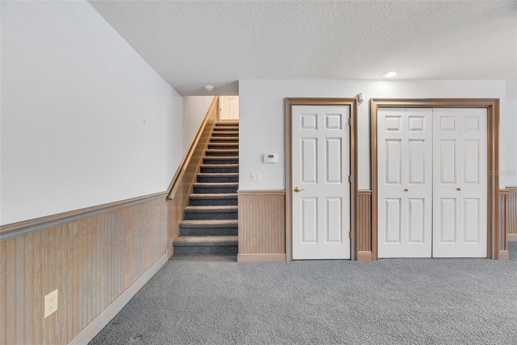 待售: $1,990,000 (6 贝兹, 6 浴室, 8173 平方英尺)