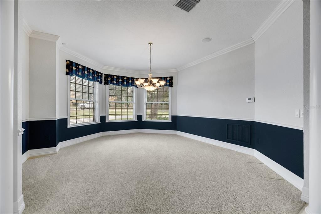 待售: $1,990,000 (6 贝兹, 6 浴室, 8173 平方英尺)