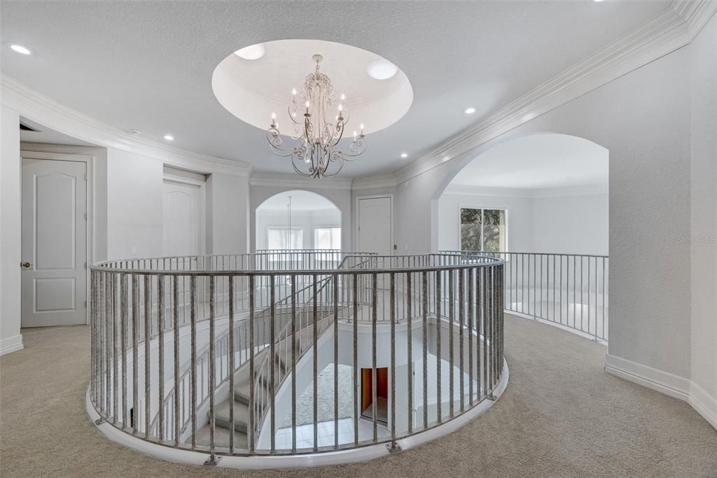 待售: $1,990,000 (6 贝兹, 6 浴室, 8173 平方英尺)