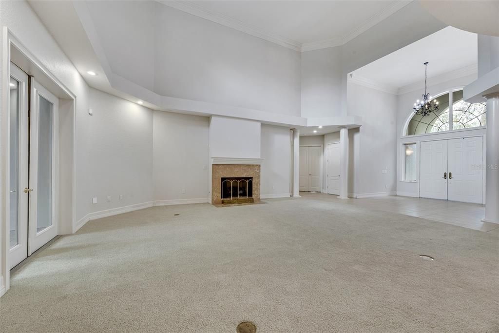 待售: $1,990,000 (6 贝兹, 6 浴室, 8173 平方英尺)