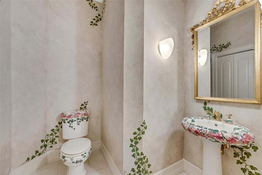 待售: $1,990,000 (6 贝兹, 6 浴室, 8173 平方英尺)