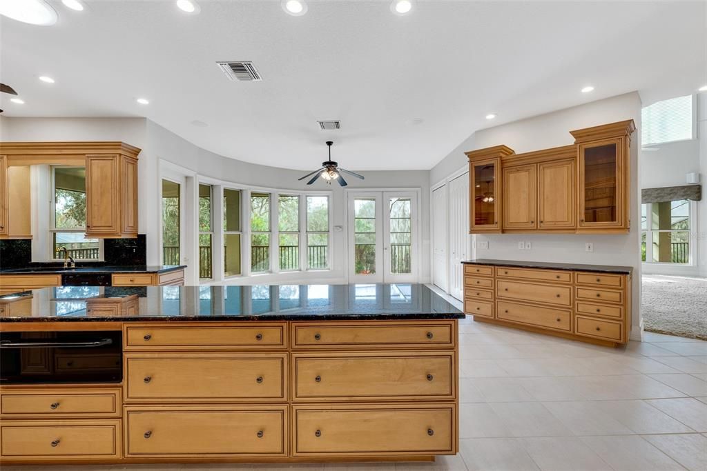 待售: $1,990,000 (6 贝兹, 6 浴室, 8173 平方英尺)