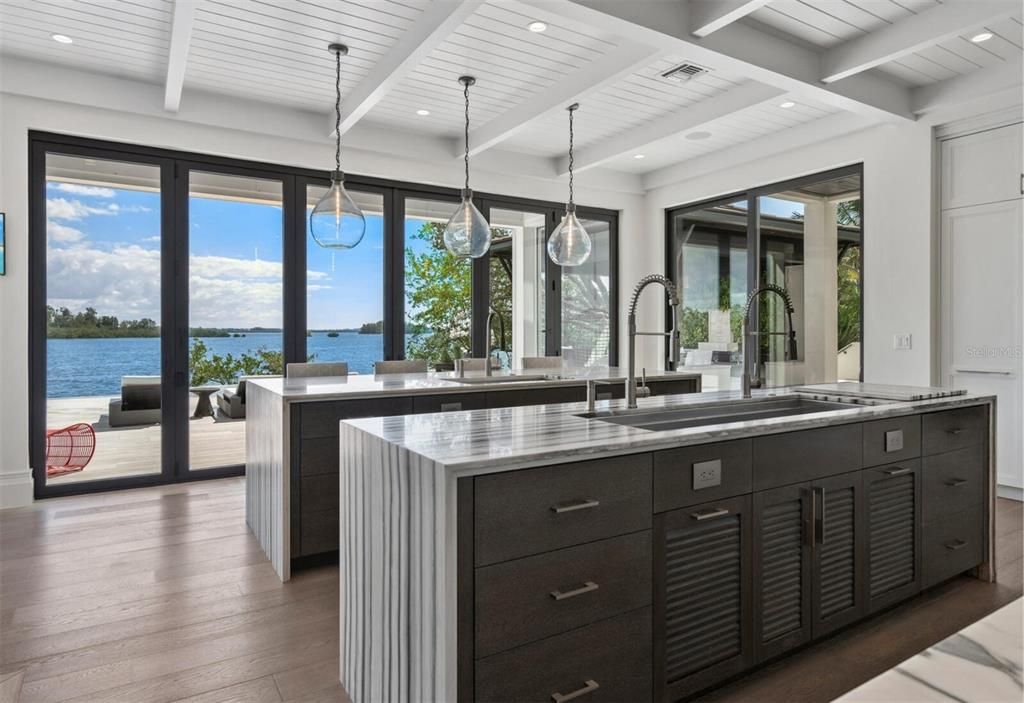 For Sale: $18,500,000 (4 beds, 4 baths, 8138 Square Feet)