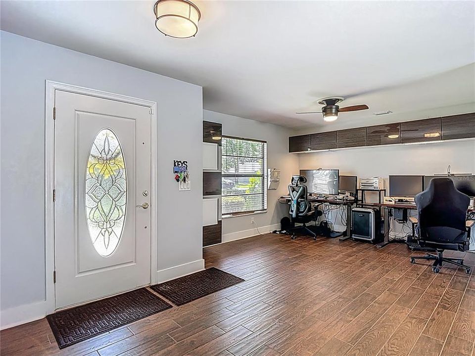 Active With Contract: $695,000 (3 beds, 2 baths, 2217 Square Feet)