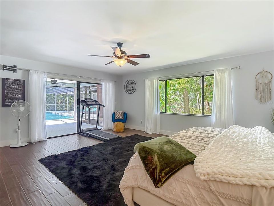 Active With Contract: $695,000 (3 beds, 2 baths, 2217 Square Feet)