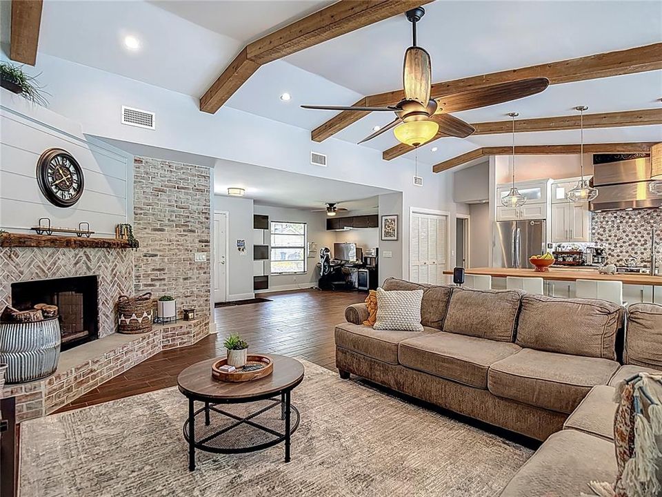 Active With Contract: $695,000 (3 beds, 2 baths, 2217 Square Feet)