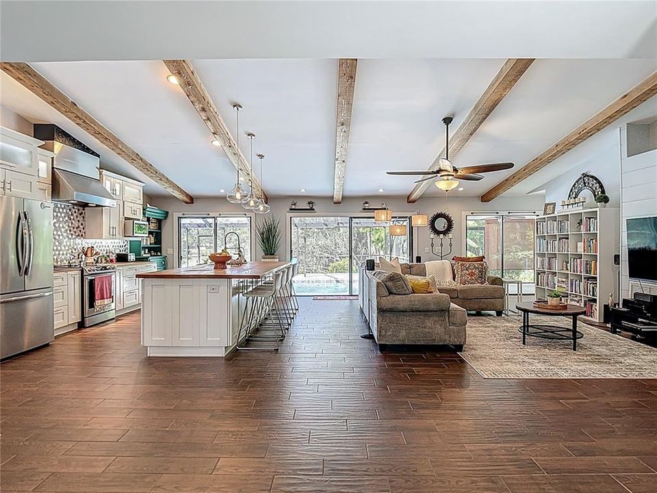 Active With Contract: $695,000 (3 beds, 2 baths, 2217 Square Feet)