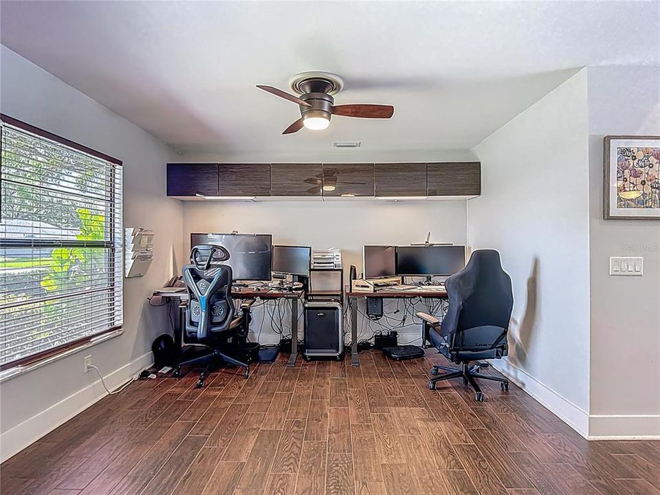 Active With Contract: $695,000 (3 beds, 2 baths, 2217 Square Feet)