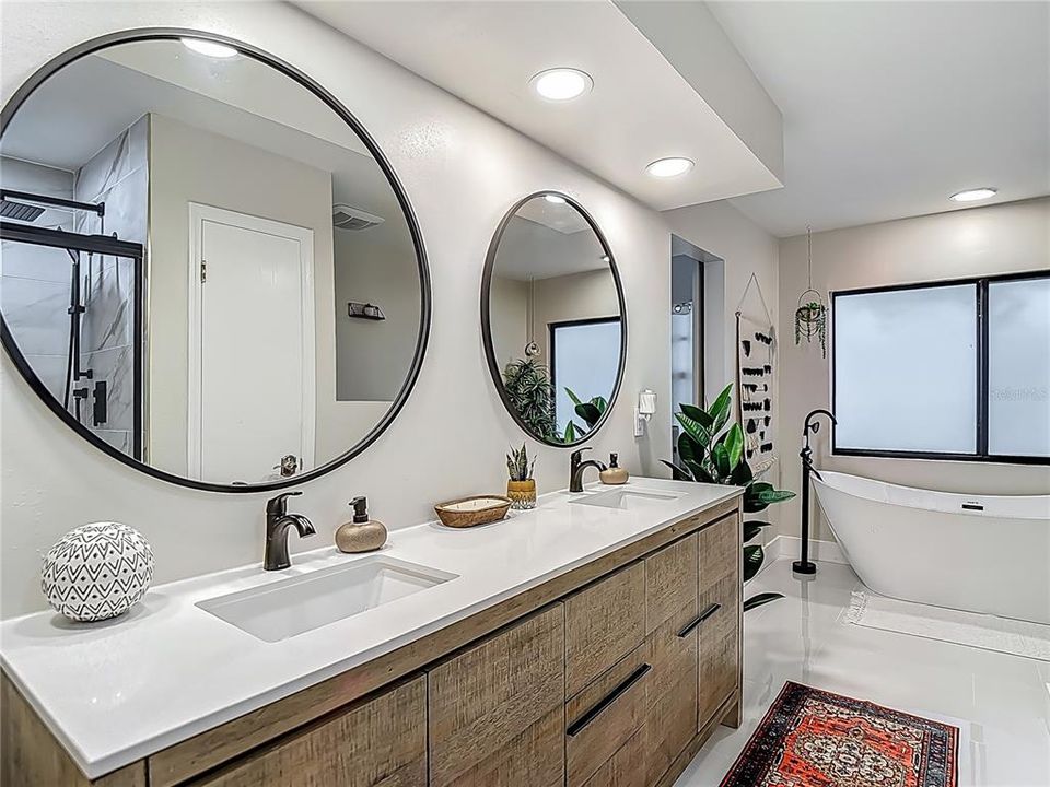 Active With Contract: $695,000 (3 beds, 2 baths, 2217 Square Feet)