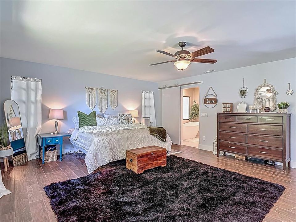 Active With Contract: $695,000 (3 beds, 2 baths, 2217 Square Feet)