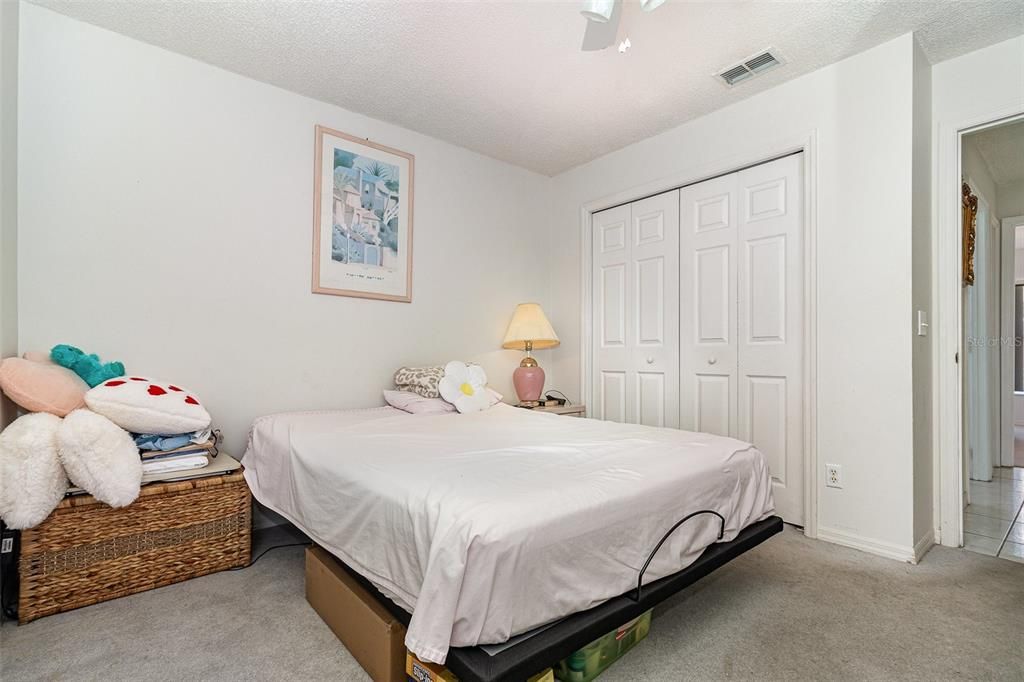 На продажу: $380,000 (3 спален, 2 ванн, 1702 Квадратных фут)