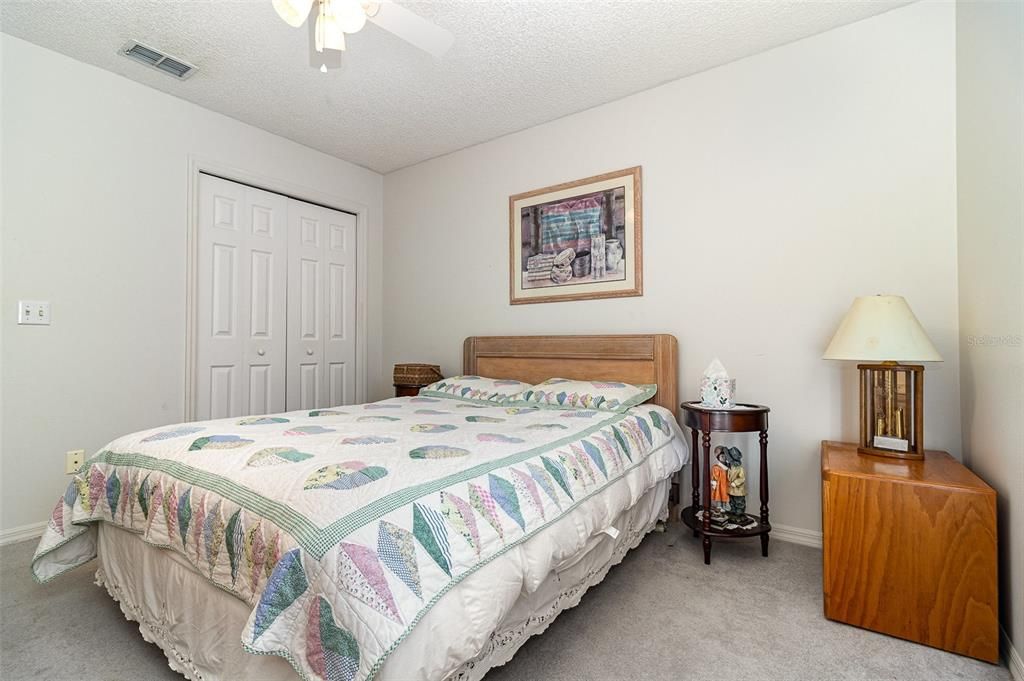 На продажу: $380,000 (3 спален, 2 ванн, 1702 Квадратных фут)