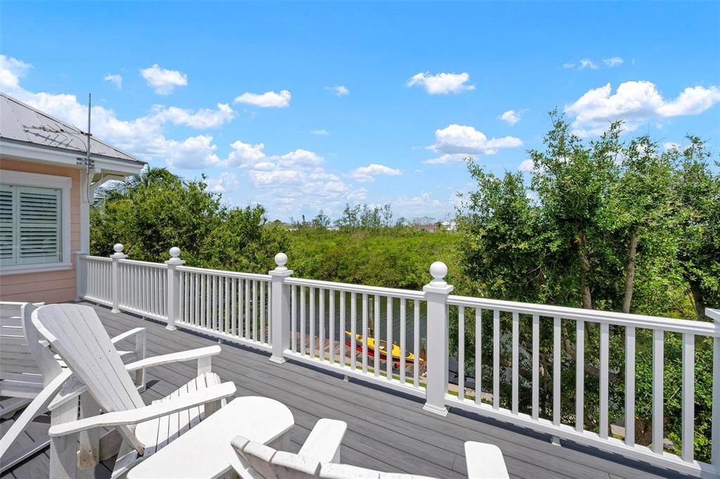 For Sale: $2,999,000 (3 beds, 3 baths, 2796 Square Feet)