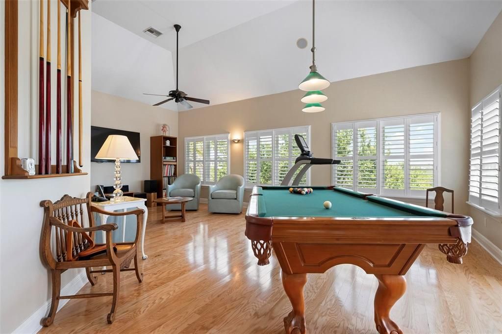 For Sale: $2,999,000 (3 beds, 3 baths, 2796 Square Feet)