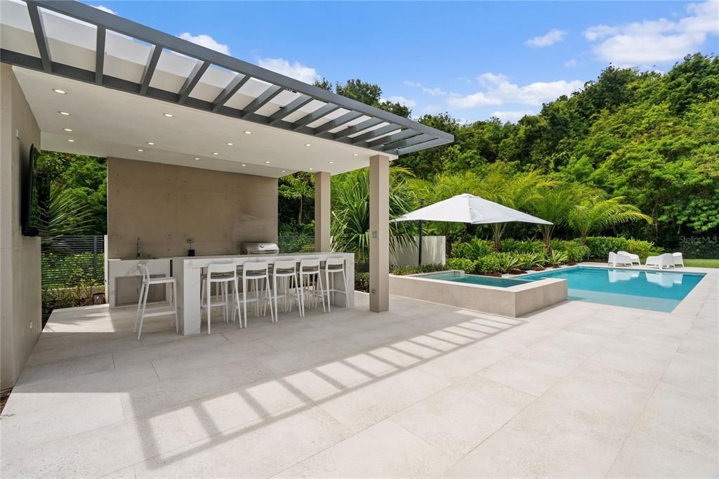 Active With Contract: $2,900,000 (4 beds, 5 baths, 3230 Square Feet)