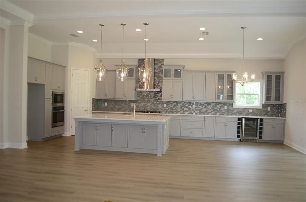 For Rent: $5,500 (4 beds, 4 baths, 3138 Square Feet)