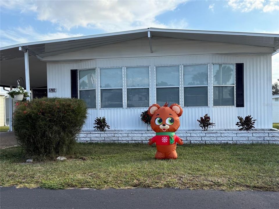 For Sale: $134,900 (2 beds, 2 baths, 1056 Square Feet)