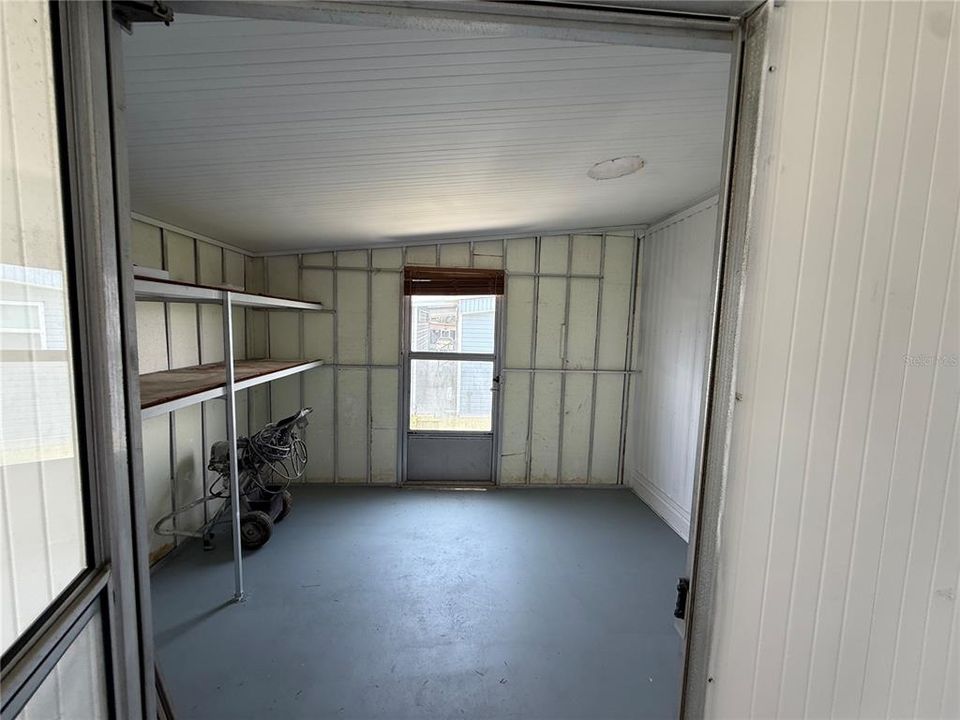 For Sale: $134,900 (2 beds, 2 baths, 1056 Square Feet)