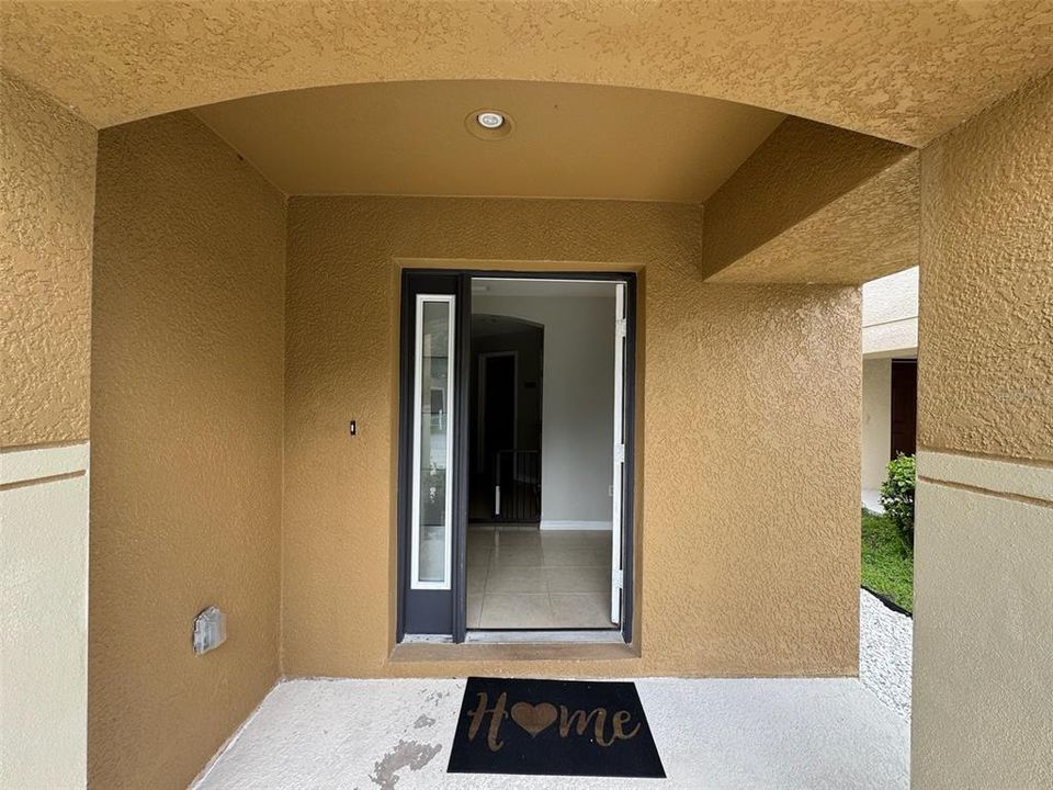 For Rent: $2,500 (4 beds, 2 baths, 2454 Square Feet)