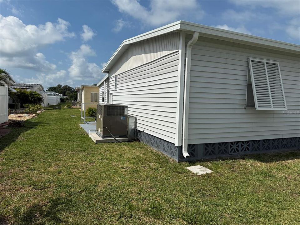 Activo con contrato: $135,000 (2 camas, 2 baños, 919 Pies cuadrados)