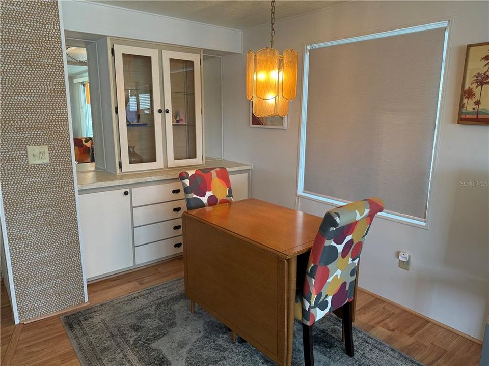 Activo con contrato: $135,000 (2 camas, 2 baños, 919 Pies cuadrados)