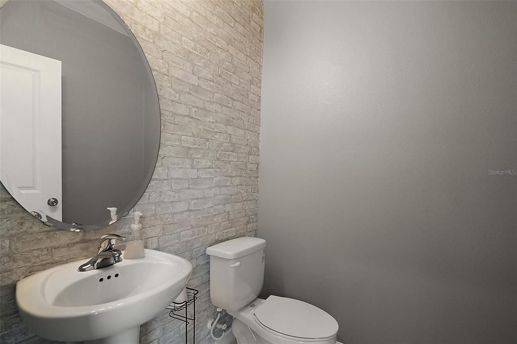 En Venta: $465,000 (5 camas, 3 baños, 2734 Pies cuadrados)