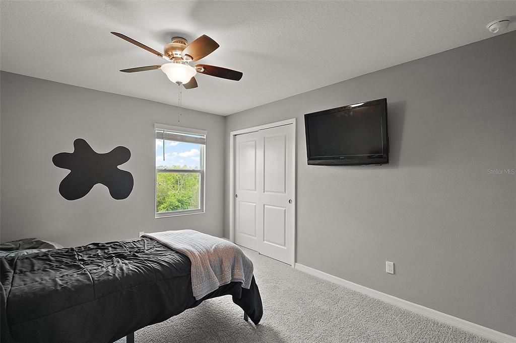 En Venta: $465,000 (5 camas, 3 baños, 2734 Pies cuadrados)