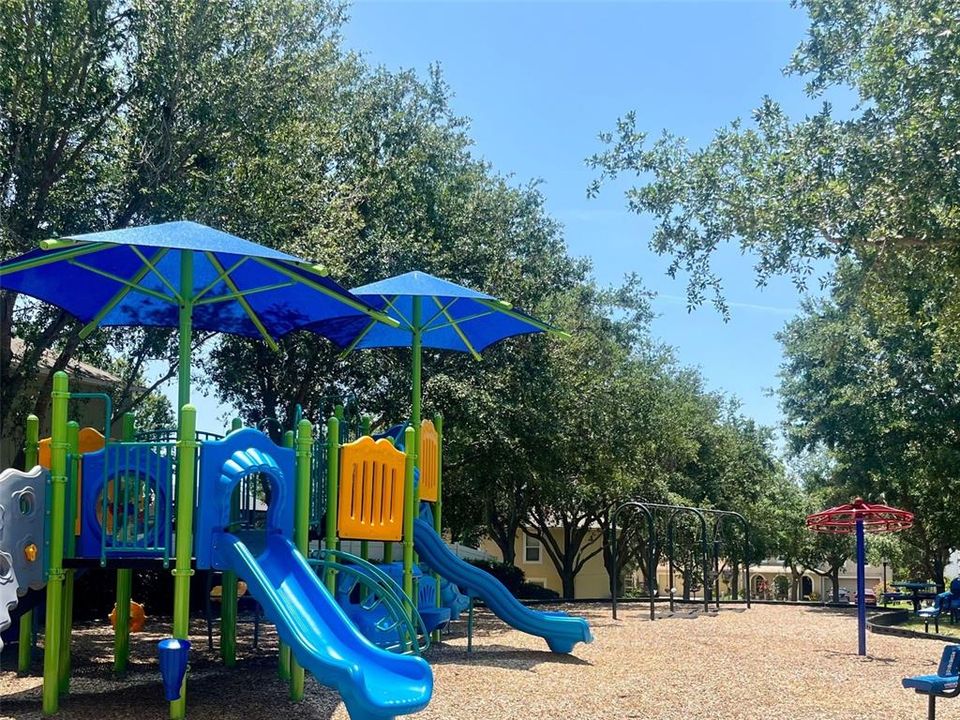 En Venta: $465,000 (5 camas, 3 baños, 2734 Pies cuadrados)