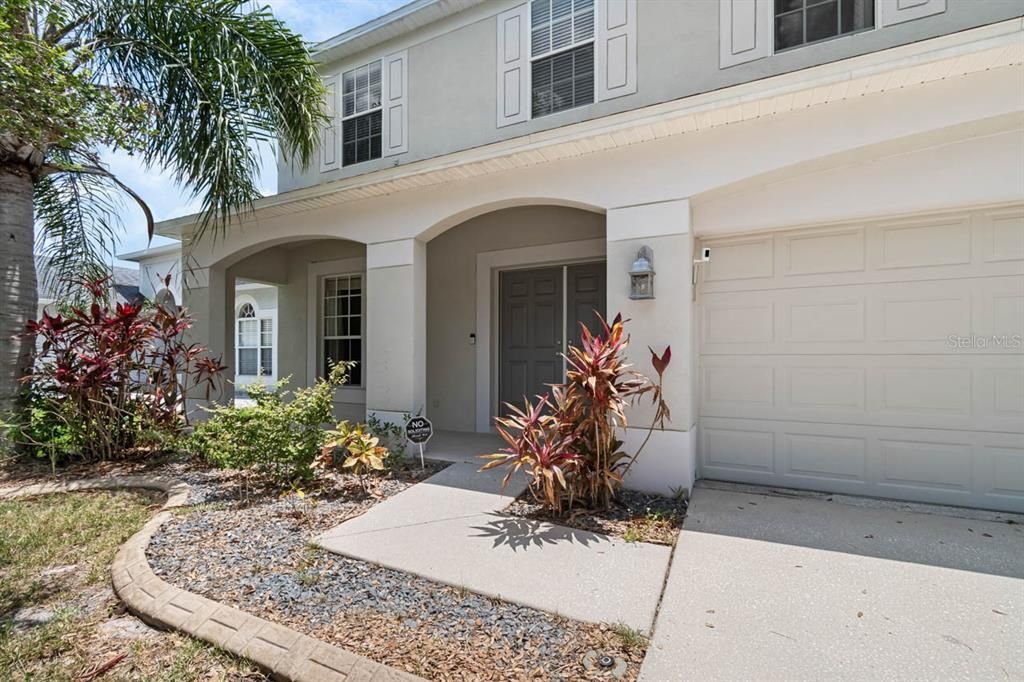 En Venta: $425,000 (4 camas, 2 baños, 2550 Pies cuadrados)